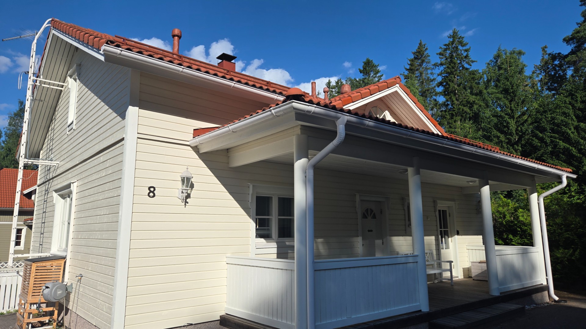 Talon ulkomaalaus Espoo – kuva 1