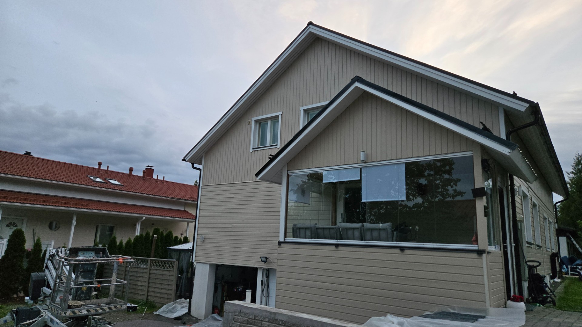 Julkisivumaalaus Vantaa – kuva 1