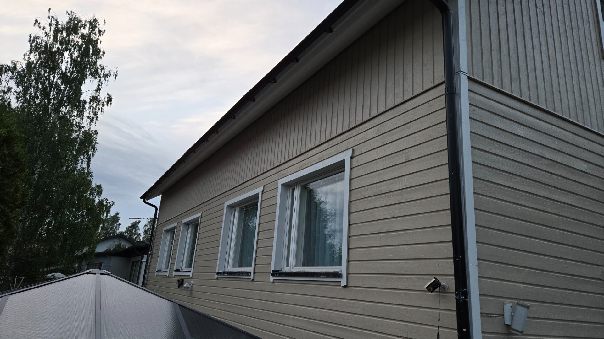 Julkisivumaalaus Vantaa – kuva 2